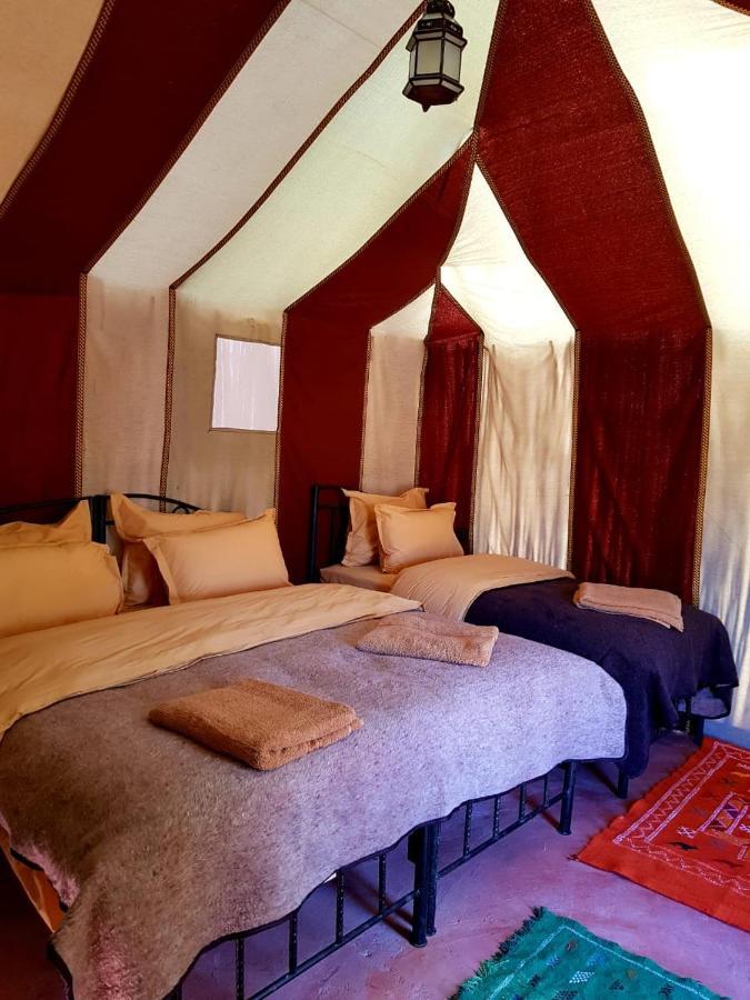 Sahara Nomad Camp Hotel เมอร์ซูกา ภายนอก รูปภาพ